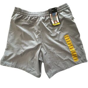 NWT Gap men’s pull on gray shorts. Size medium